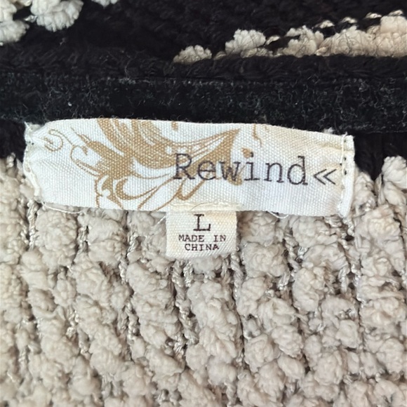 Rewind Cream and Black Crew Neck Sweater with Stripes Large - Picture 2 of 4